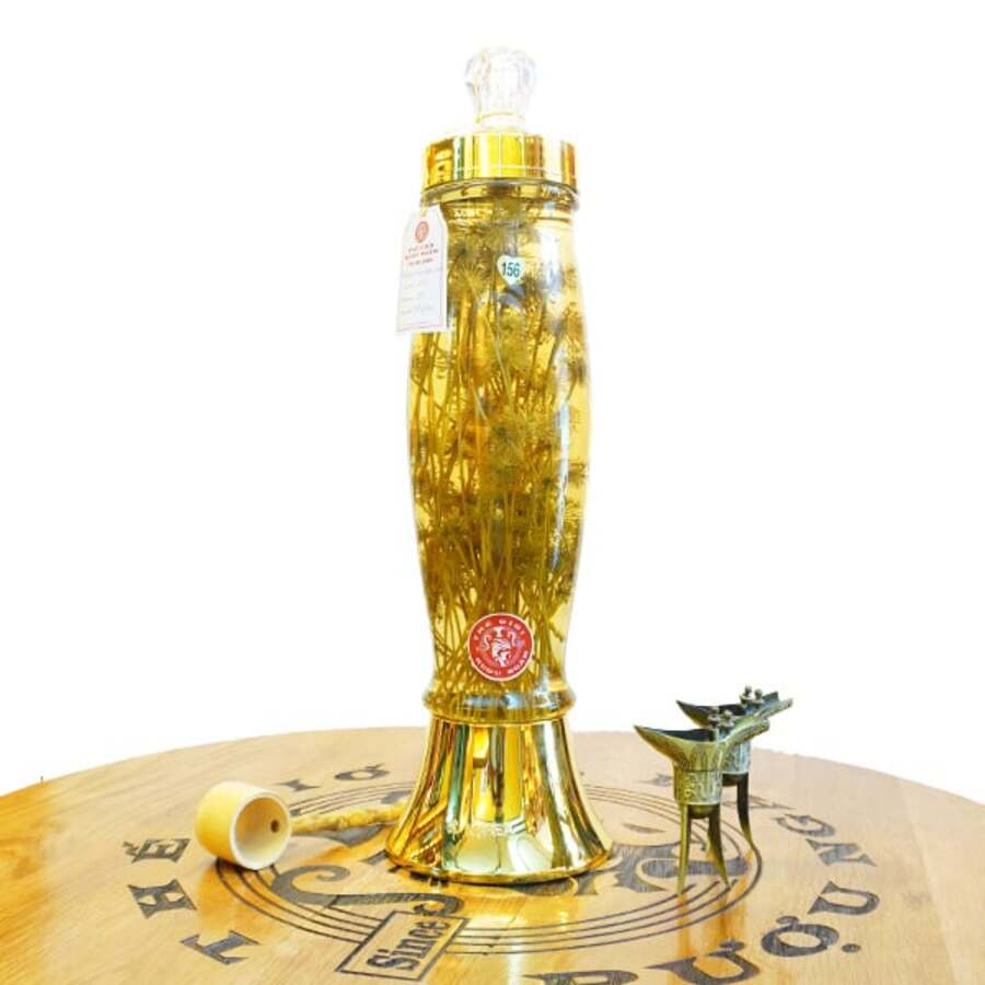 Rượu Sâm Ngọc Linh 2,3 lít 